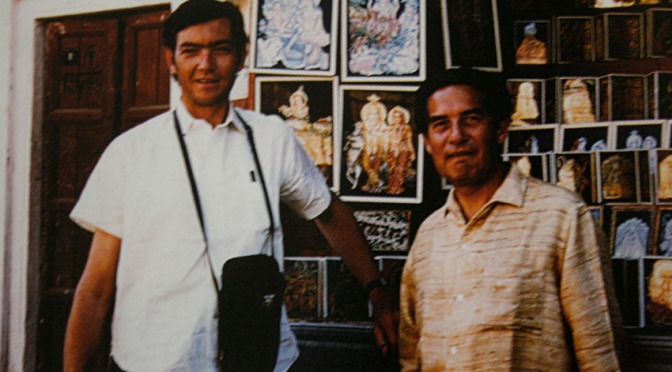 Octavio Paz y Julio Cortázar: baile en la Embajada de México en la India (1968)